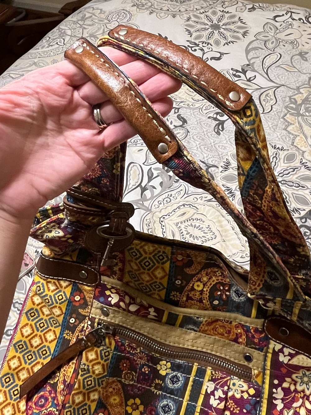FOSSIL Long Live Vintage Paisley/Floral Canvas Shoulder Bag - Picture 7 of 16